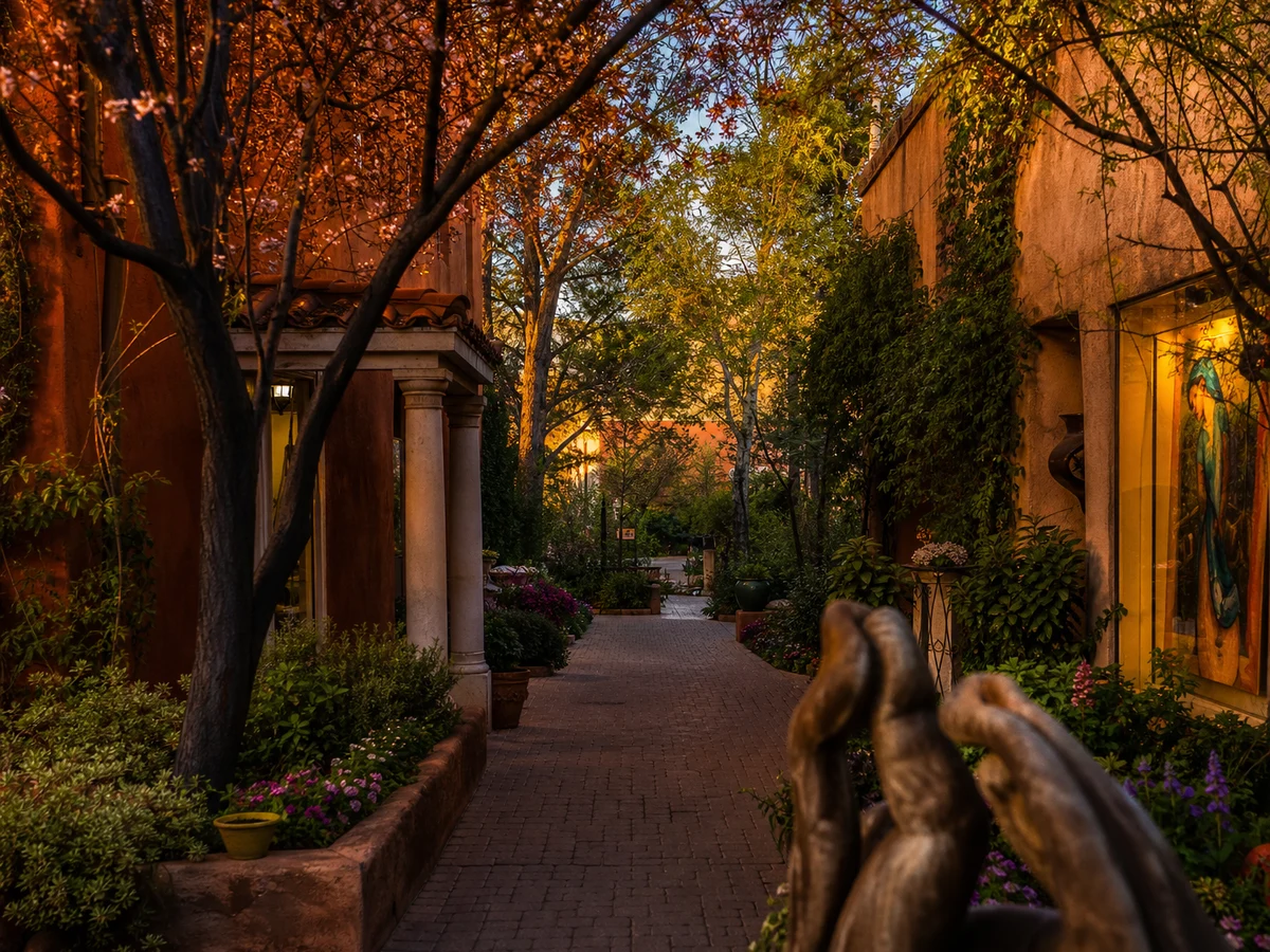 Tlaquepaque Art Village